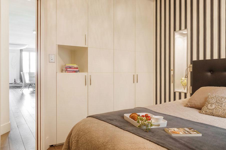 Two Bedroom Luxury - Balcony With View Of Notre Dame Parijs